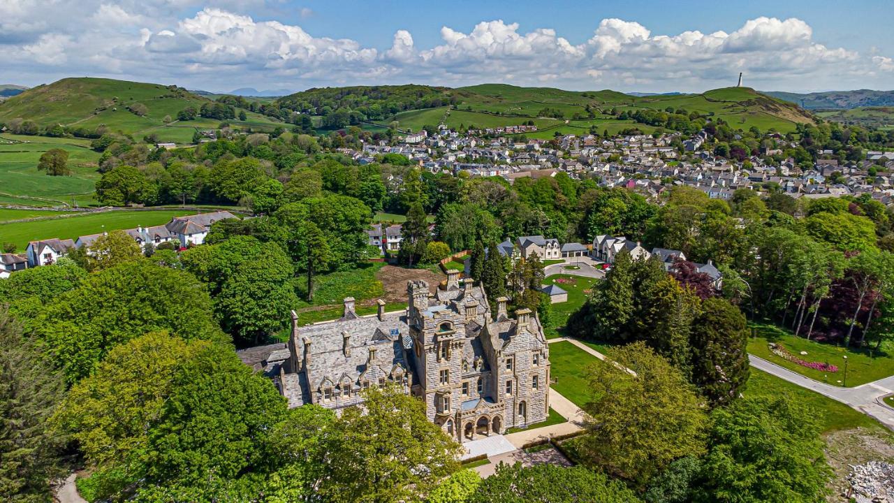 The Alfred Suite Stone Cross Mansion 울버스톤 외부 사진