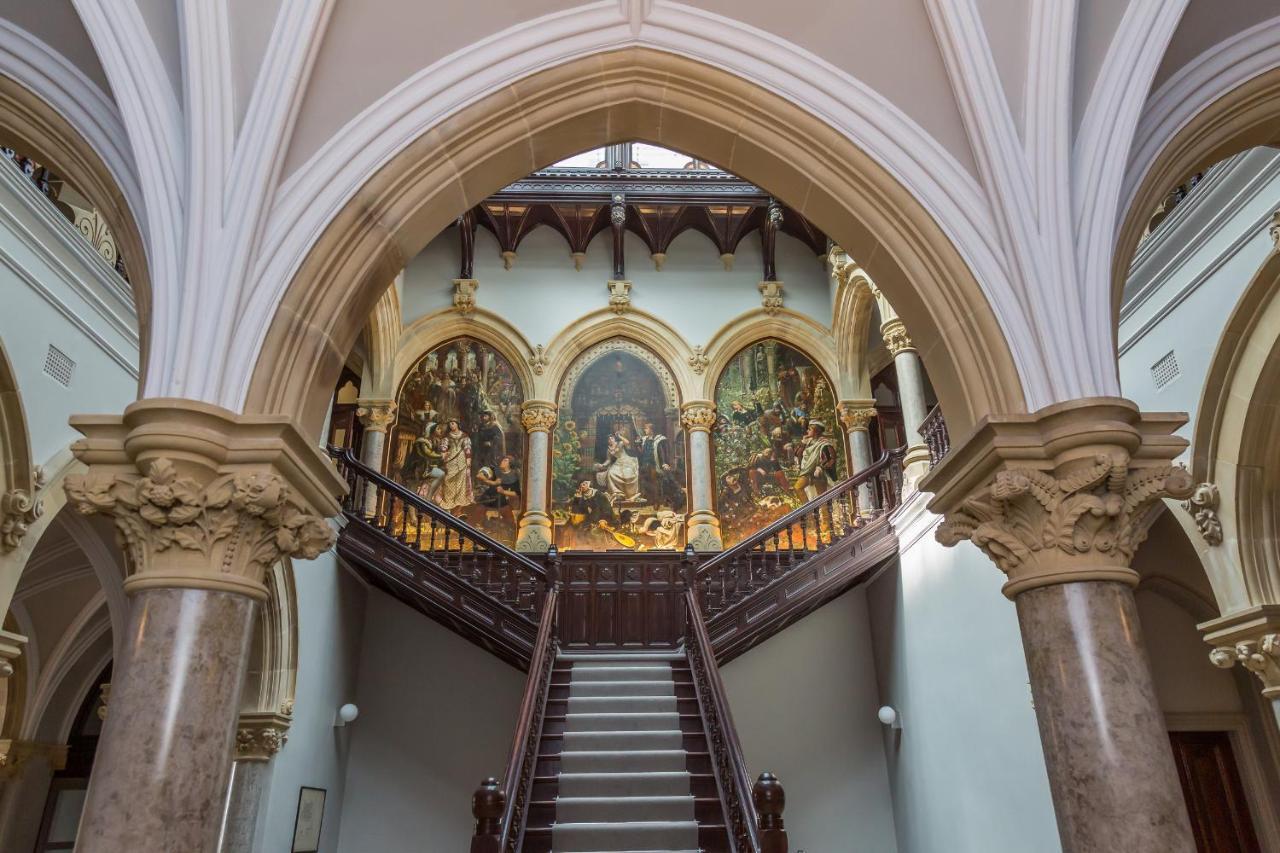 The Alfred Suite Stone Cross Mansion 울버스톤 외부 사진