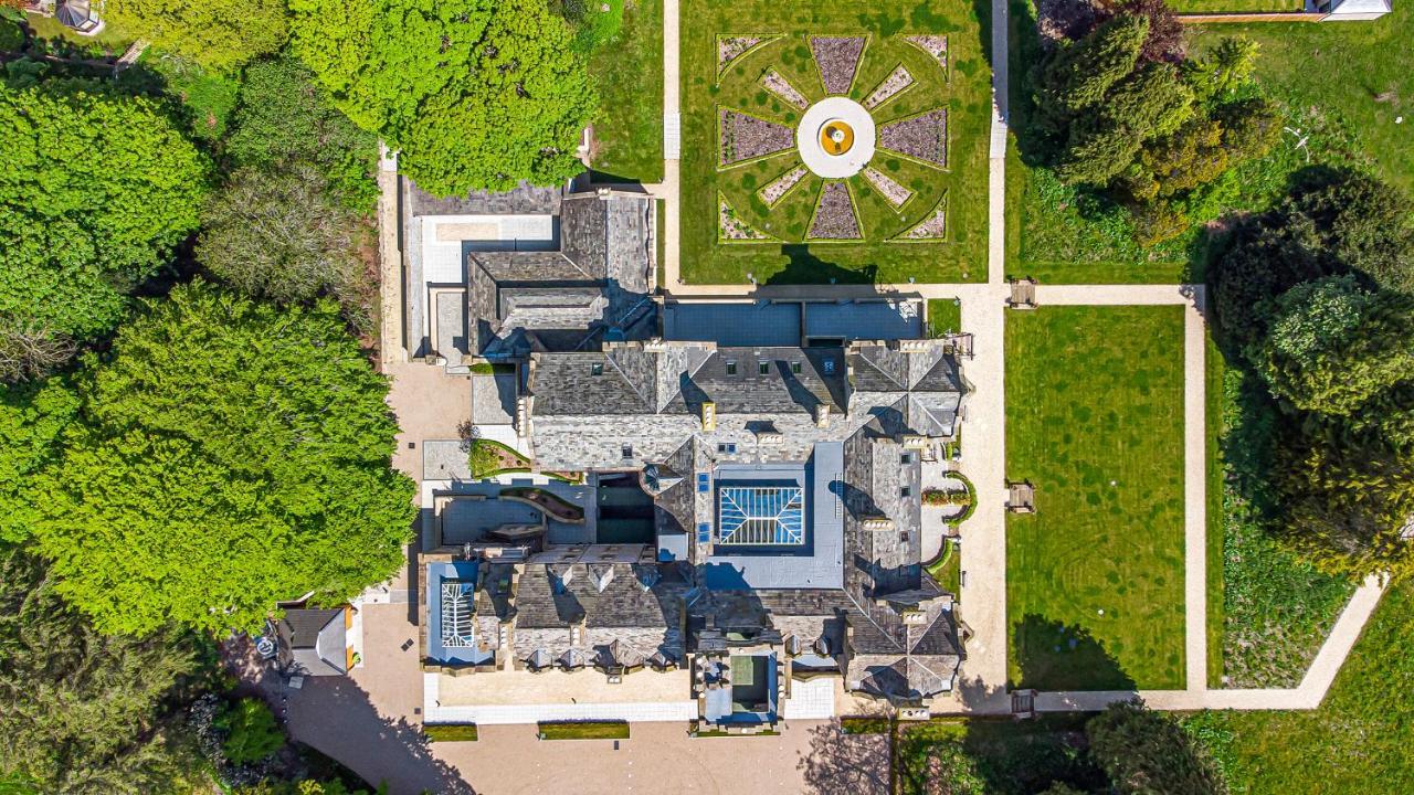 The Alfred Suite Stone Cross Mansion 울버스톤 외부 사진