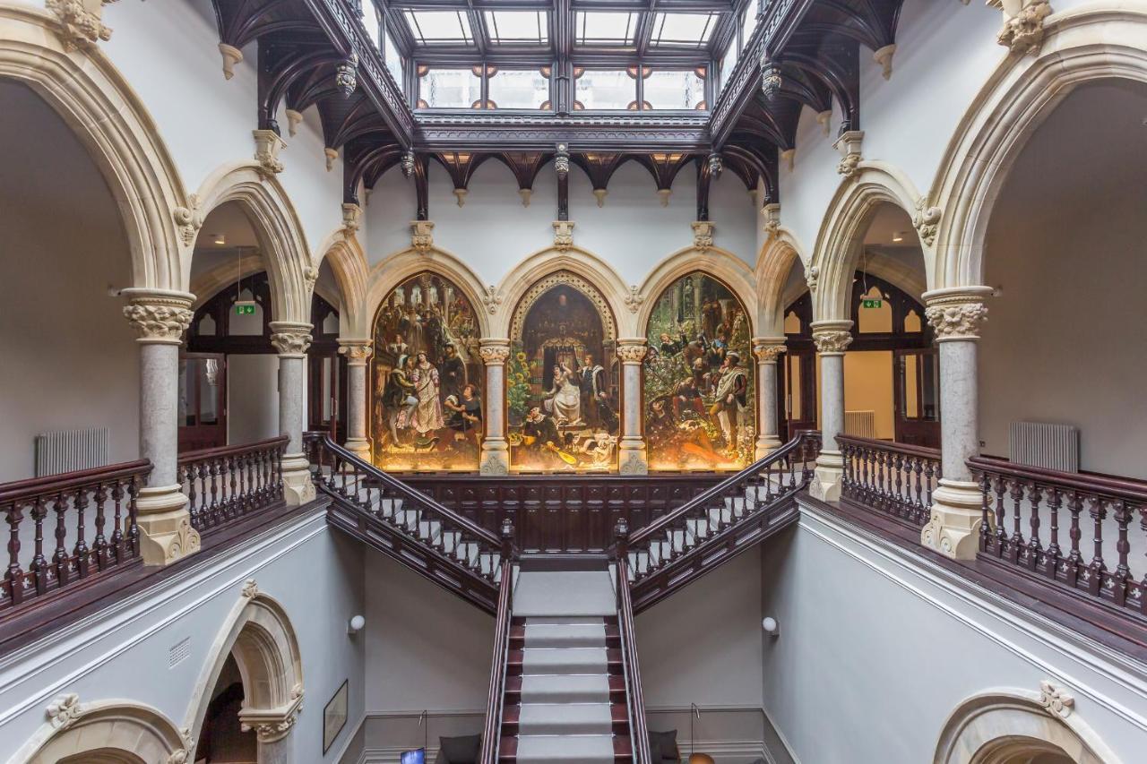 The Alfred Suite Stone Cross Mansion 울버스톤 외부 사진