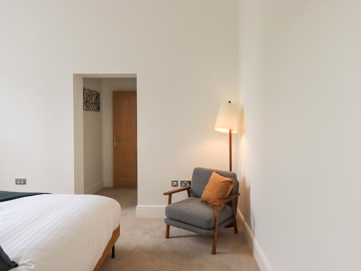 The Alfred Suite Stone Cross Mansion 울버스톤 외부 사진